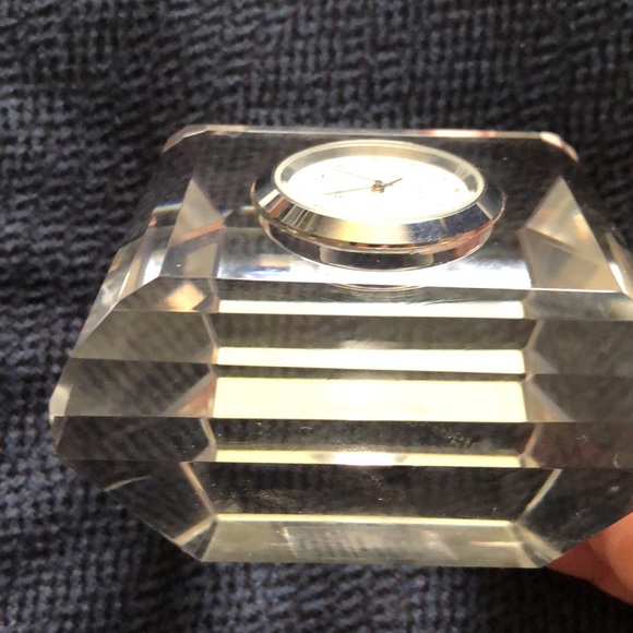 Crystal Clock - Picture 3 of 7